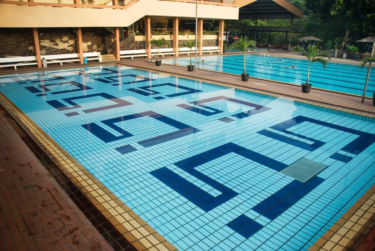 The Cipaku Garden Hotel Bandung Exterior photo
